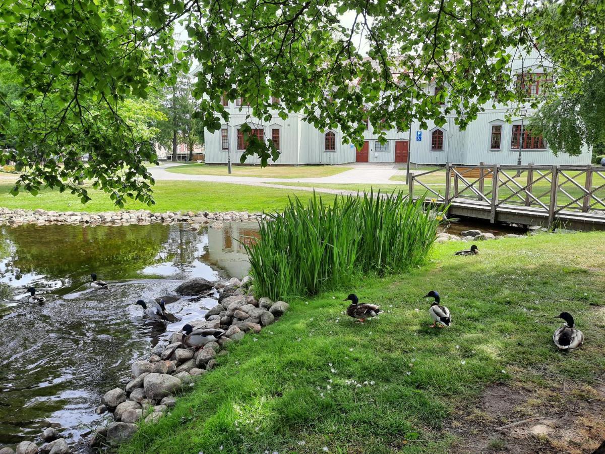 Broholm Bed&Breakfast Лидшьопинг Екстериор снимка